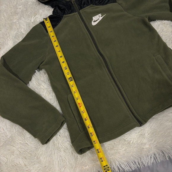 Nike SPORTSWEAR WINTERIZED FULL-ZIP HOODIE Youth Green & Black Size Large - Picture 5 of 14
